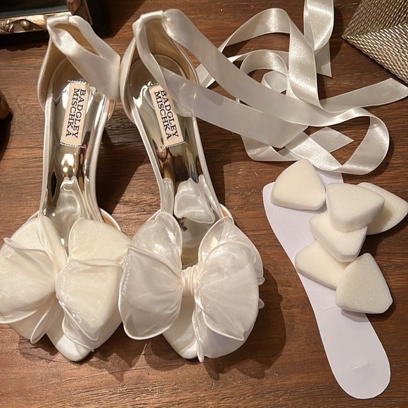Badgley Mischka Neryssa Bridal Heels💍 - Picture 3 of 14